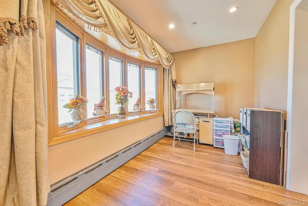 20 W 18th Road Broad Channel NY 11693
