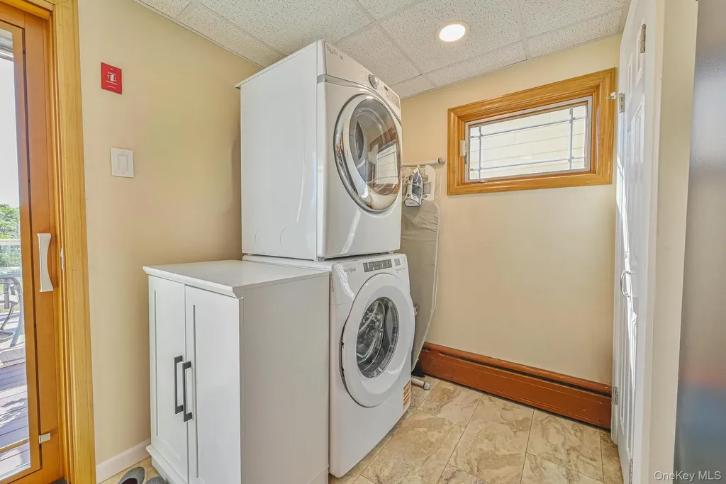 20 W 18th Road Broad Channel NY 11693