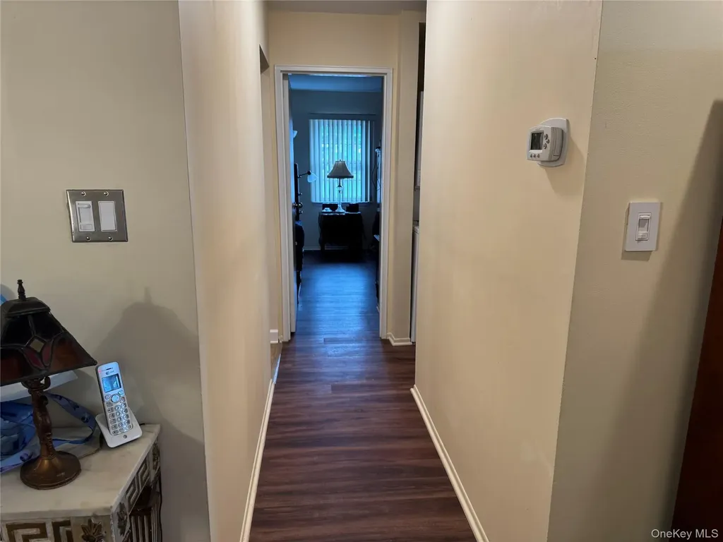 49 Santa Barbara Drive Plainview NY 11803