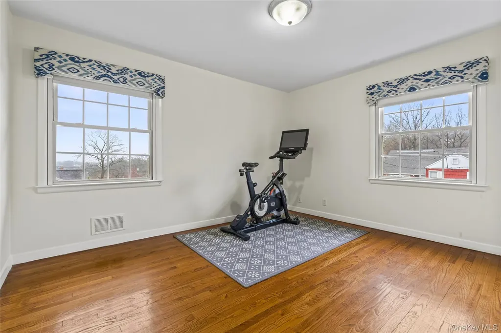 148 Lefferts Road Yonkers NY 10705