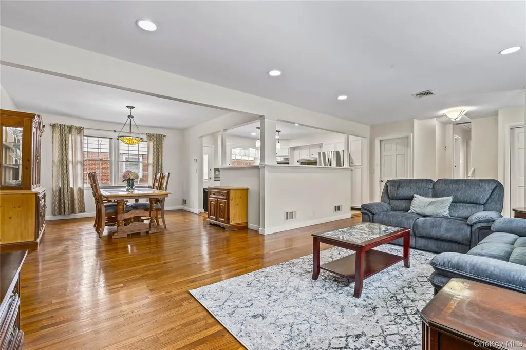 148 Lefferts Road Yonkers NY 10705