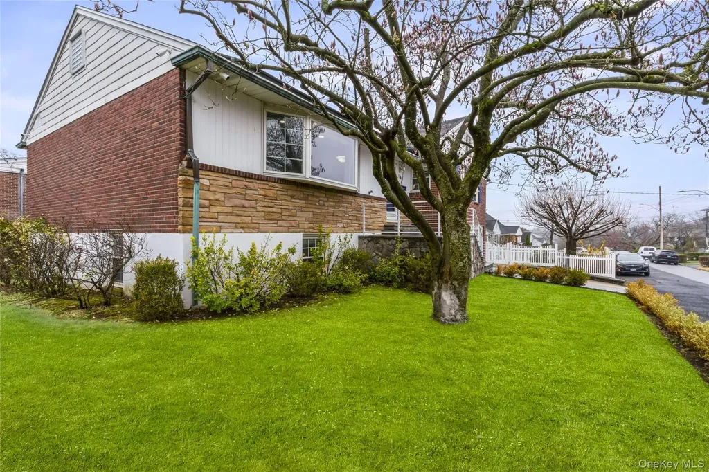 148 Lefferts Road Yonkers NY 10705