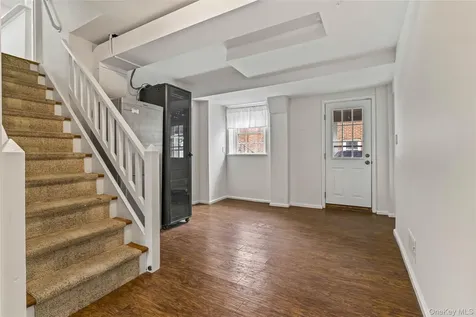 148 Lefferts Road Yonkers NY 10705