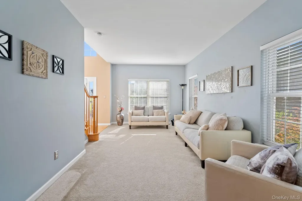 3403 Red Coat Drive New Windsor NY 12553