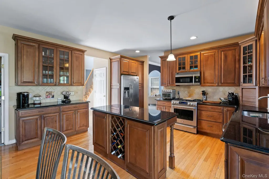 3403 Red Coat Drive New Windsor NY 12553