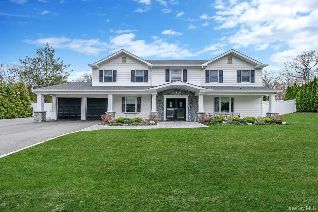 62 Randolph Drive Dix Hills NY 11746