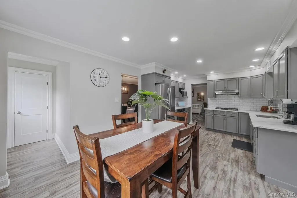 62 Randolph Drive Dix Hills NY 11746