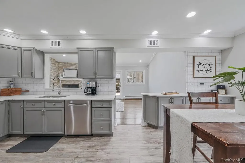 62 Randolph Drive Dix Hills NY 11746