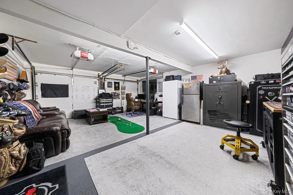 62 Randolph Drive Dix Hills NY 11746