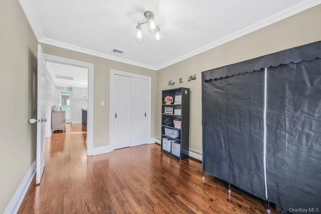62 Randolph Drive Dix Hills NY 11746