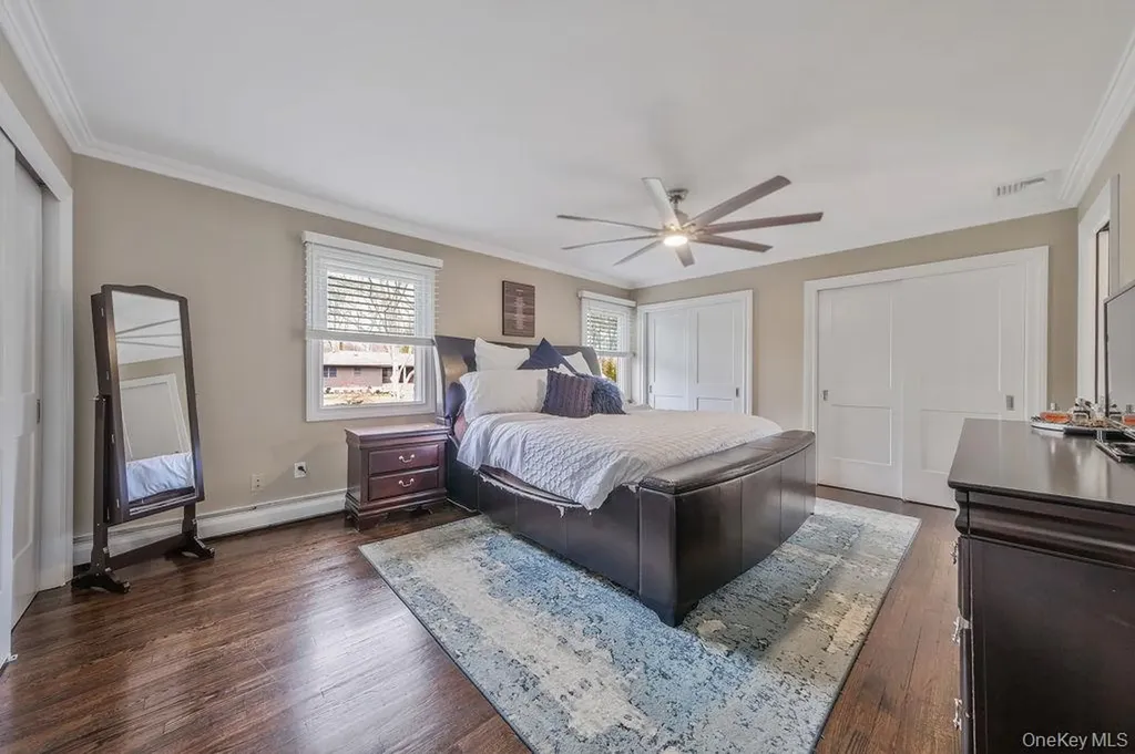 62 Randolph Drive Dix Hills NY 11746