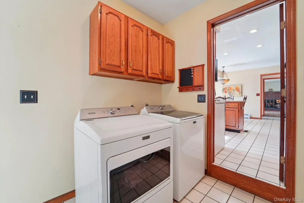 1 Boxwood Lane Montgomery NY 12549
