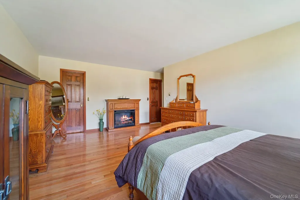 1 Boxwood Lane Montgomery NY 12549