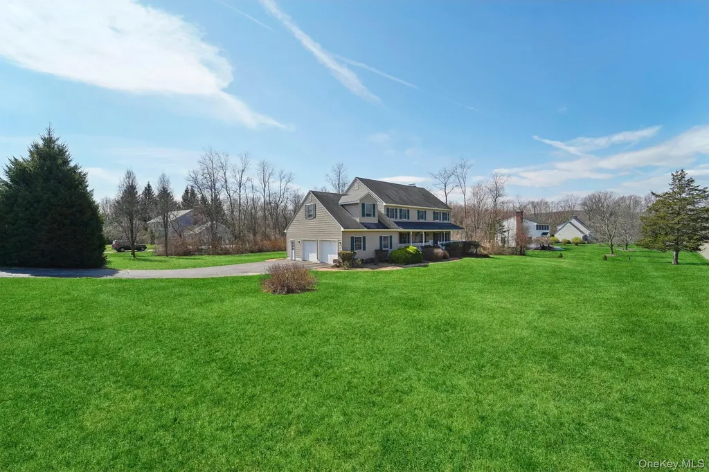 1 Boxwood Lane Montgomery NY 12549