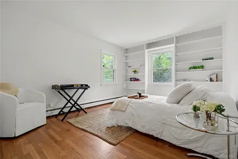 28 Valley View Road Chappaqua NY 10514