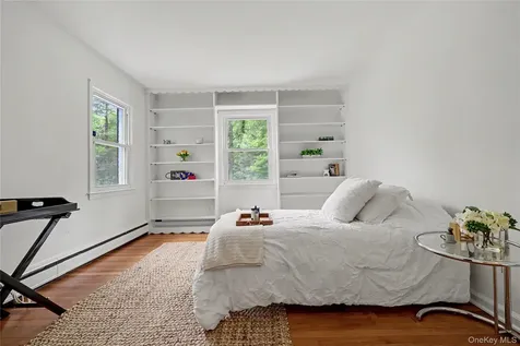 28 Valley View Road Chappaqua NY 10514