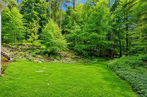 28 Valley View Road Chappaqua NY 10514
