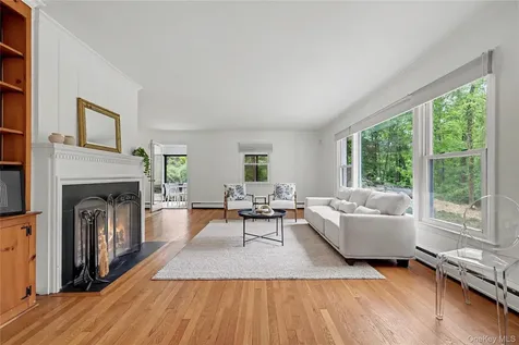 28 Valley View Road Chappaqua NY 10514