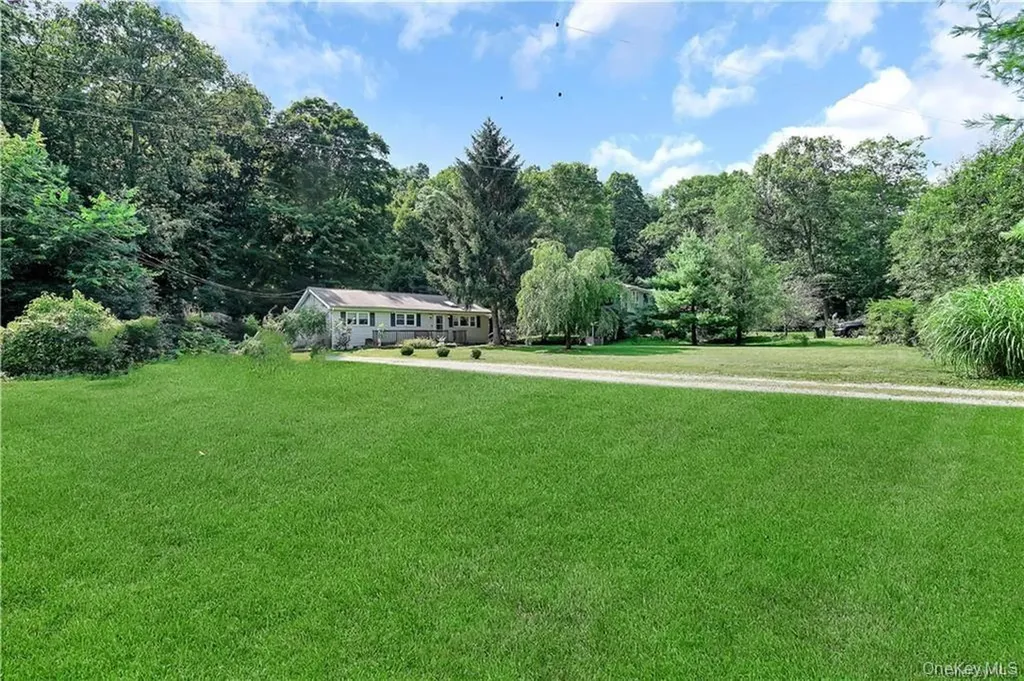 35 Peddler Hill Road Monroe NY 10950