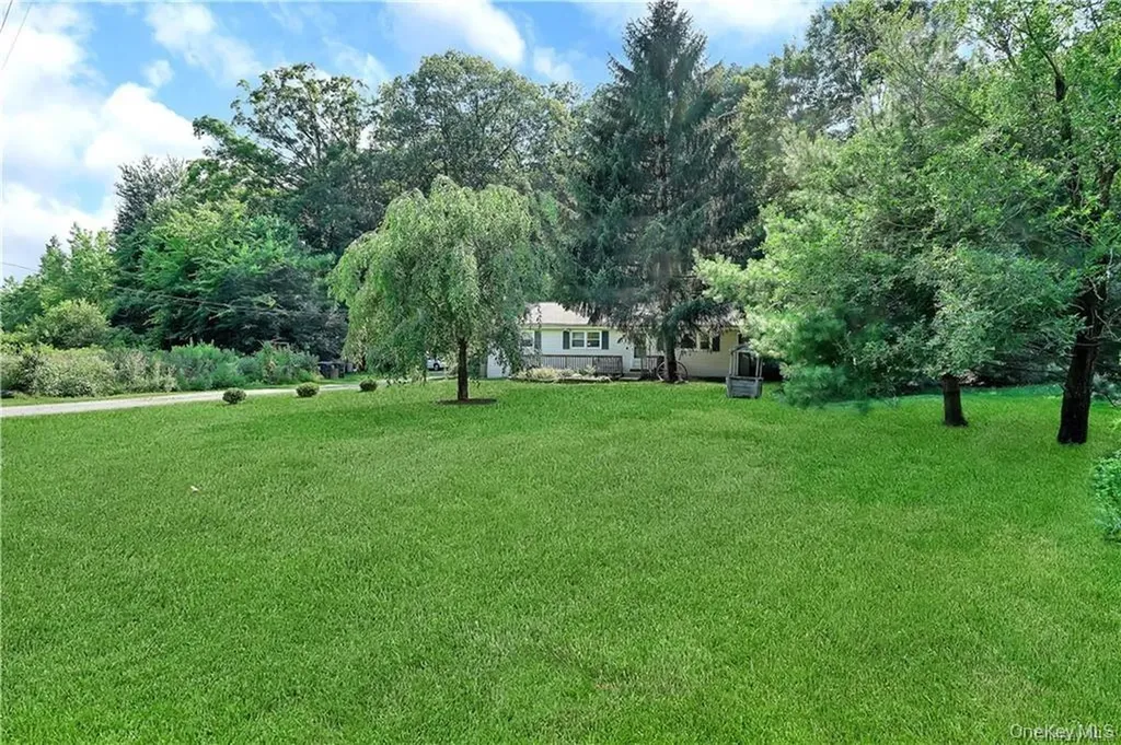 35 Peddler Hill Road Monroe NY 10950