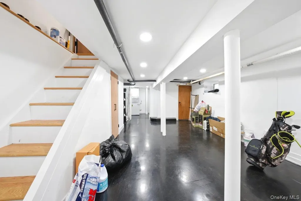 1647 E 48th Street Brooklyn NY 11234