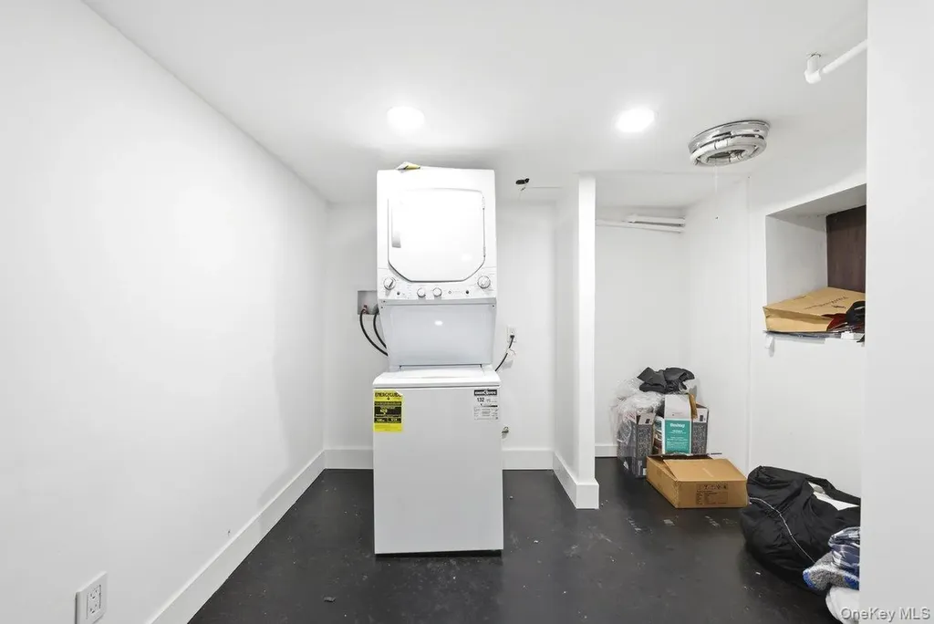 1647 E 48th Street Brooklyn NY 11234