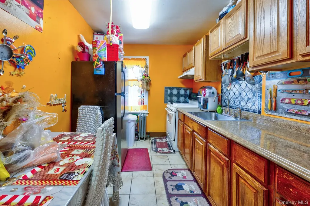 19132 113th Avenue Saint Albans NY 11412
