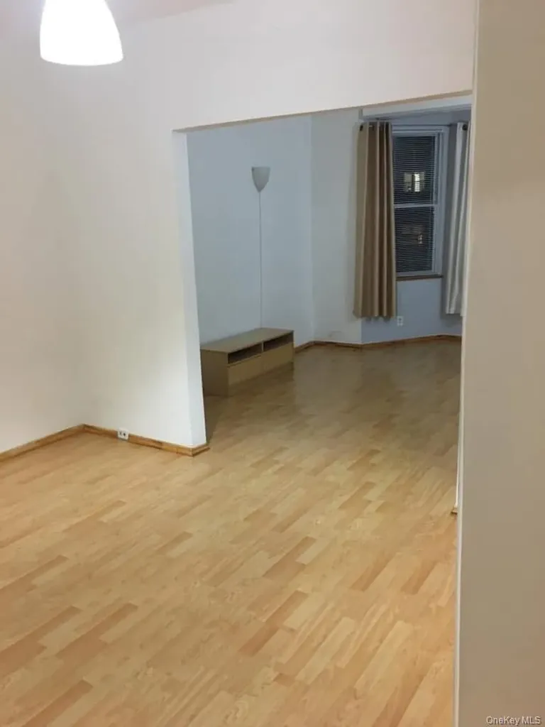 6017 80th Avenue Glendale NY 11385