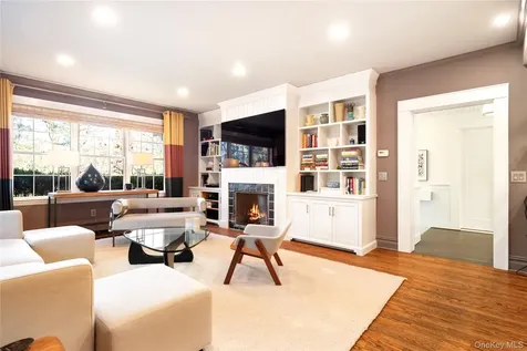 40 Kings Court Chappaqua NY 10514