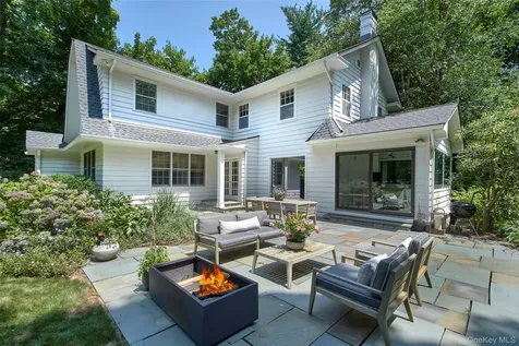 40 Kings Court Chappaqua NY 10514