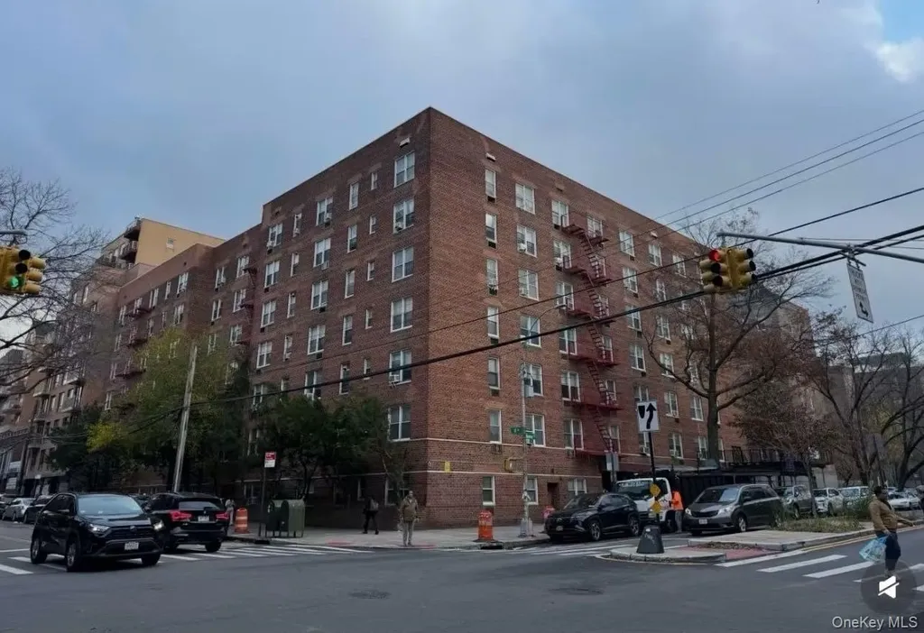 4107 Bowne Street Flushing NY 11355