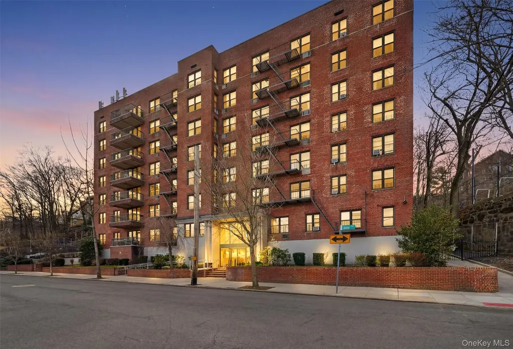 5235 Post Road Bronx NY 10471
