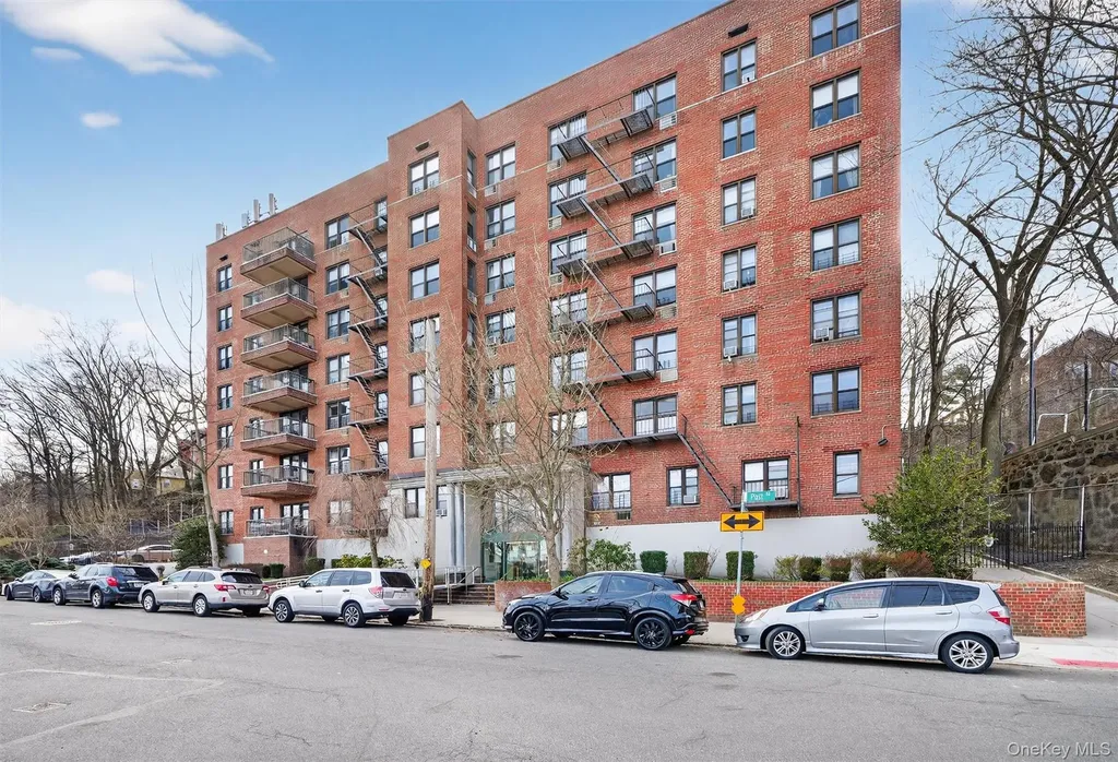 5235 Post Road Bronx NY 10471