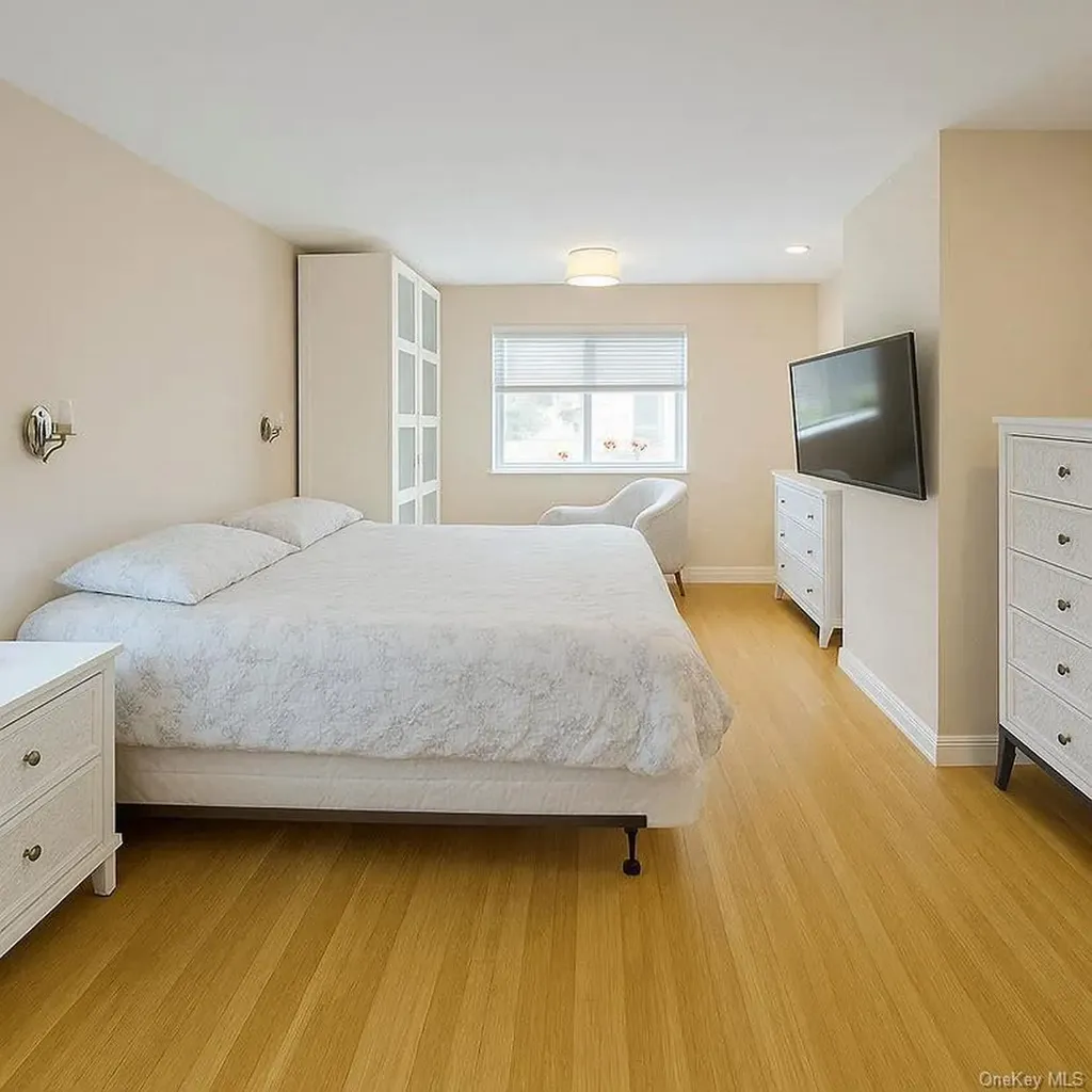 24 Rellim Drive Glen Cove NY 11542