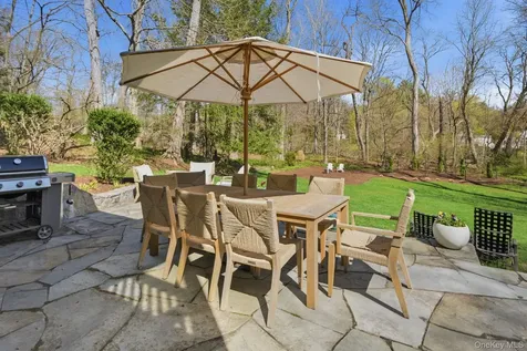 26 Meadow Lane Chappaqua NY 10514