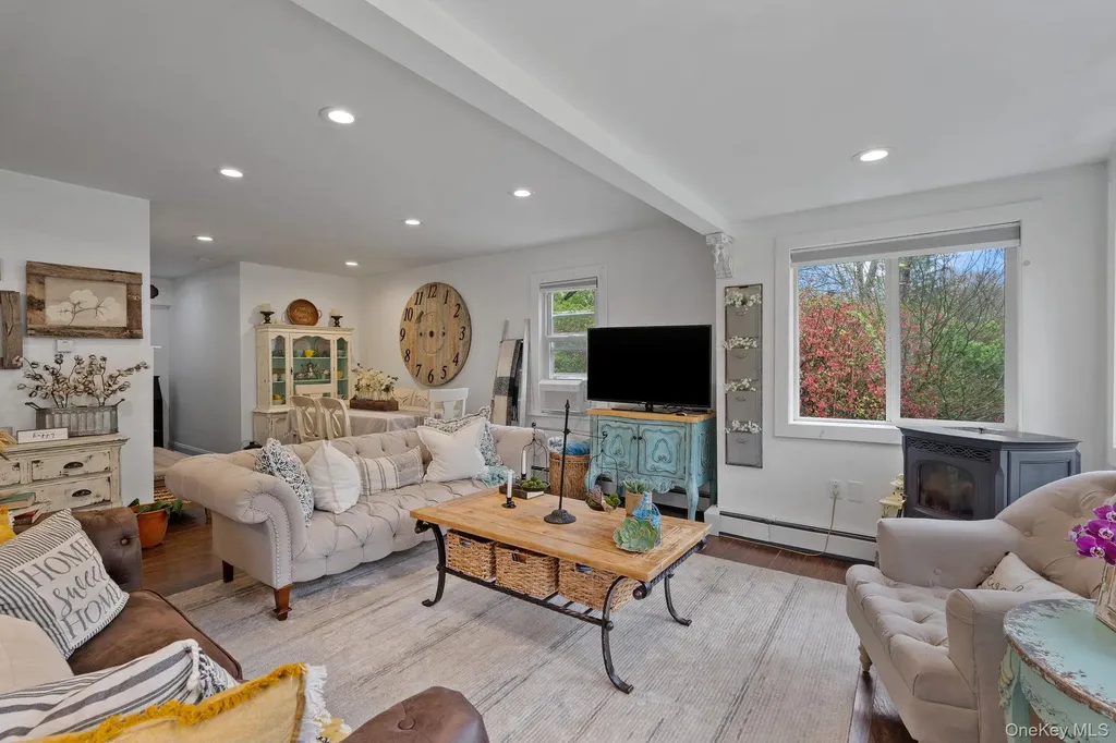 2374 Bruynswick Road Wallkill NY 12589