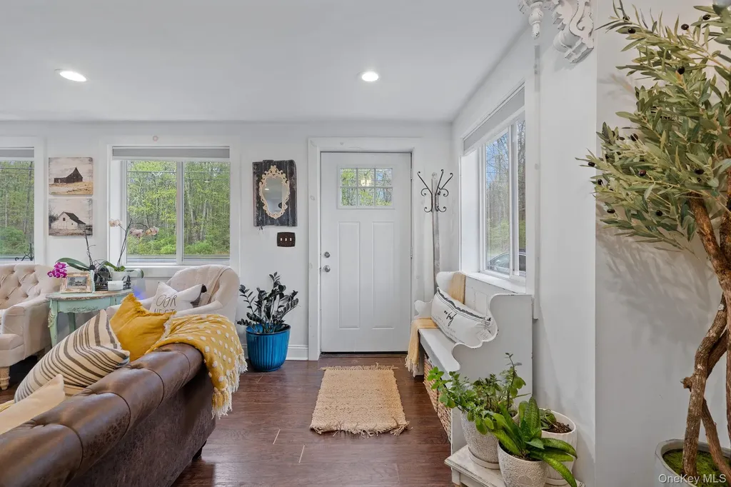 2374 Bruynswick Road Wallkill NY 12589