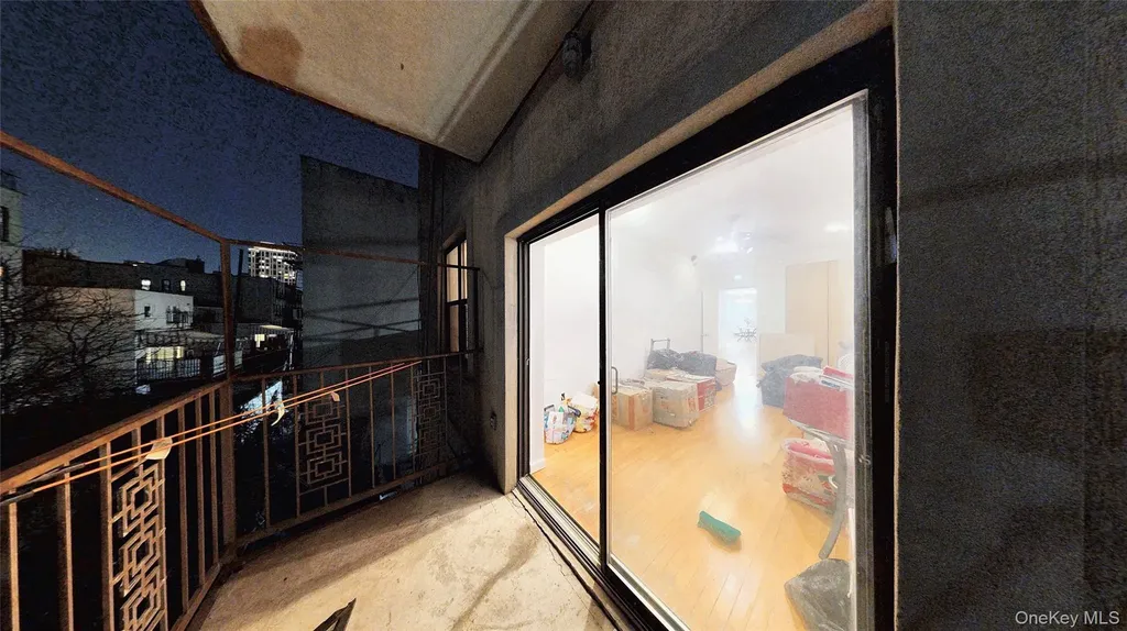 360 S 3rd Street Brooklyn NY 11211