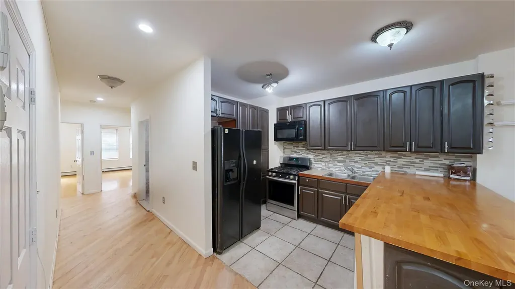 360 S 3rd Street Brooklyn NY 11211