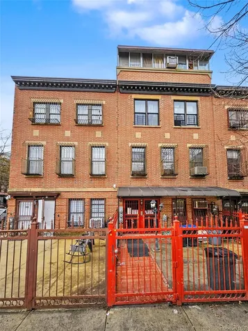 360 S 3rd Street Brooklyn NY 11211