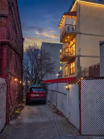 360 S 3rd Street Brooklyn NY 11211