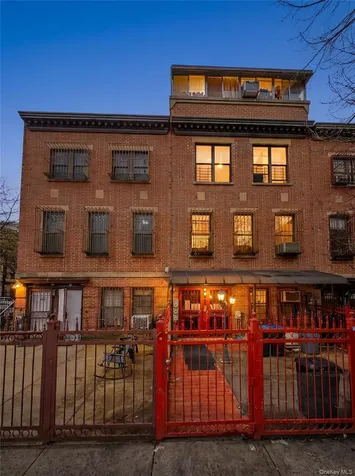 360 S 3rd Street Brooklyn NY 11211