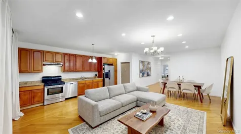 360 S 3rd Street Brooklyn NY 11211
