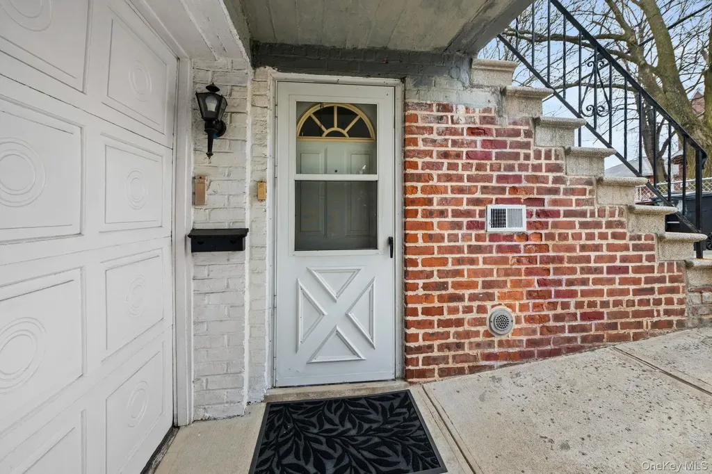 754 Calhoun Avenue Bronx NY 10465