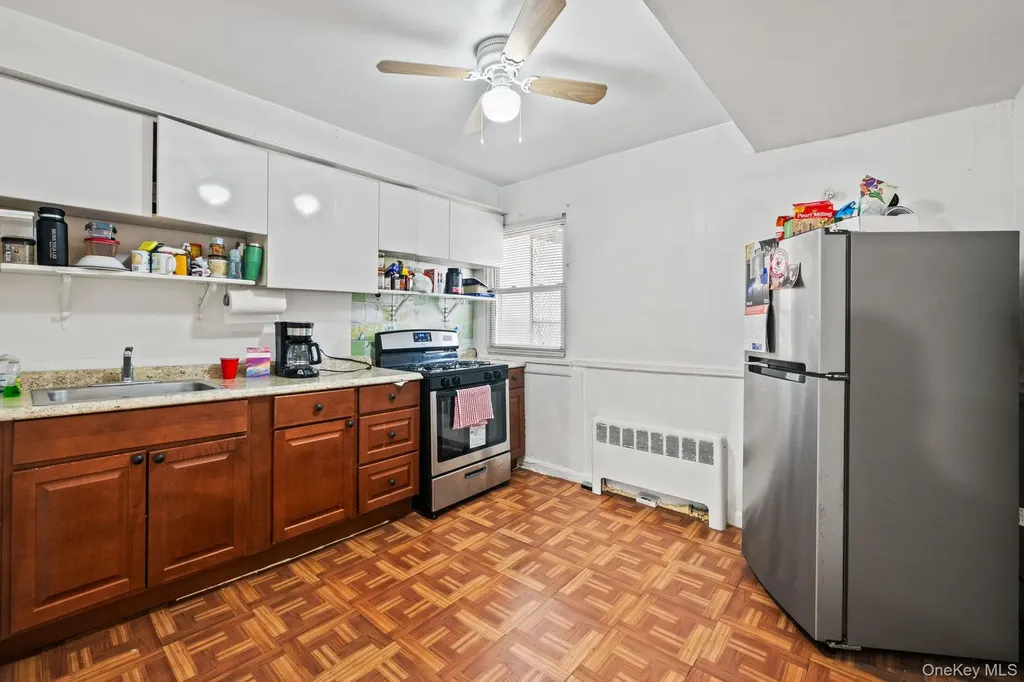 754 Calhoun Avenue Bronx NY 10465