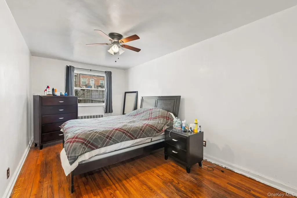 754 Calhoun Avenue Bronx NY 10465