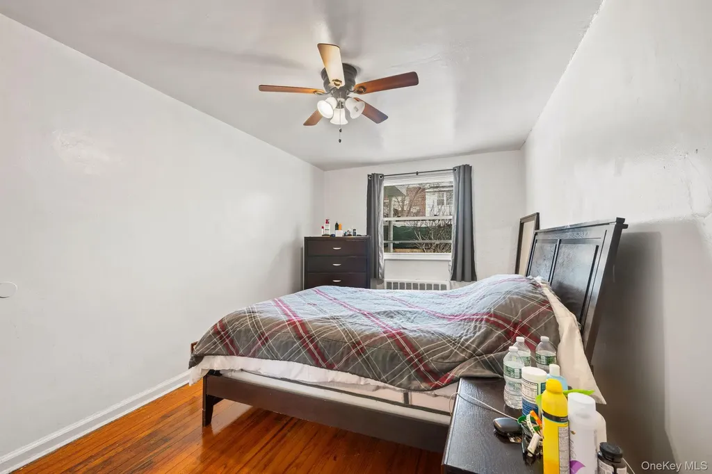 754 Calhoun Avenue Bronx NY 10465
