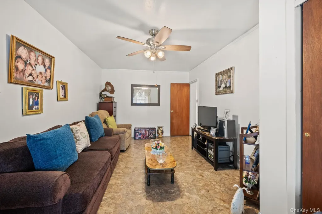 754 Calhoun Avenue Bronx NY 10465