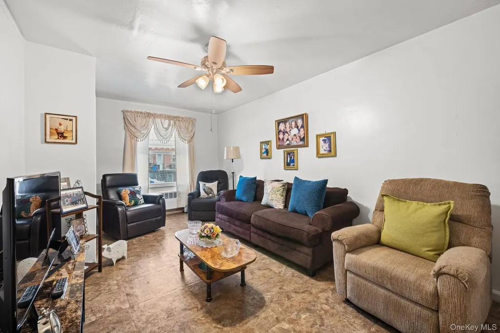 754 Calhoun Avenue Bronx NY 10465