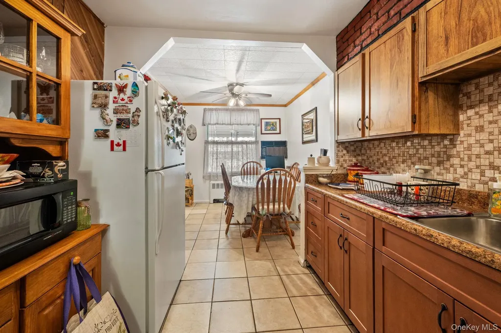 754 Calhoun Avenue Bronx NY 10465